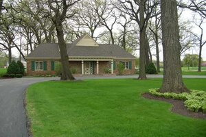 Photo of 1000 Prestwick Drive Frankfort IL 60423