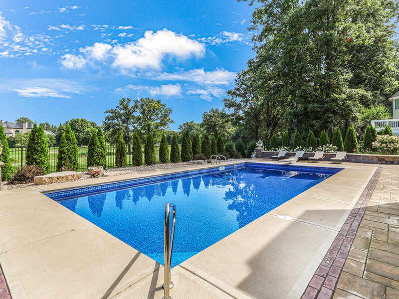 14151 131st Street Lemont IL 60439