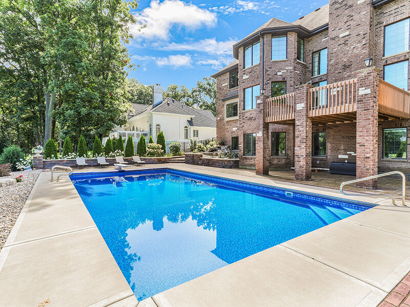 14151 131st Street Lemont IL 60439