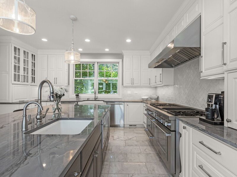 1177 Edgewood Road Lake Forest IL 60045
