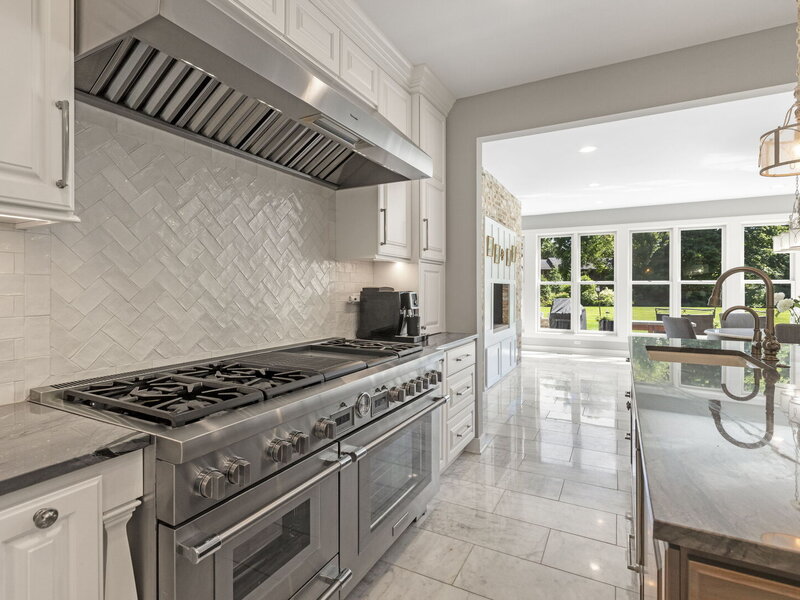 1177 Edgewood Road Lake Forest IL 60045