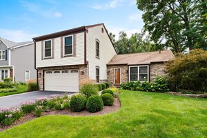 Photo of 400 Old Hunt Road Fox River Grove IL 60021