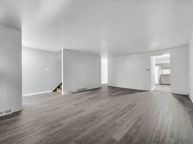 2303 E 100th Street Chicago IL 60617