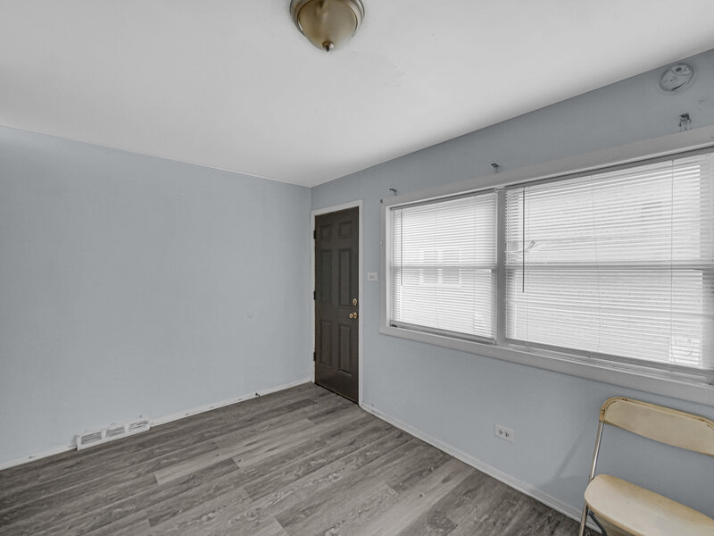 2303 E 100th Street Chicago IL 60617