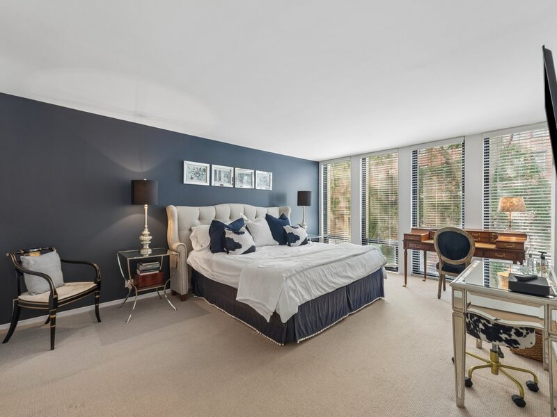 200 E Delaware Place Chicago IL 60611