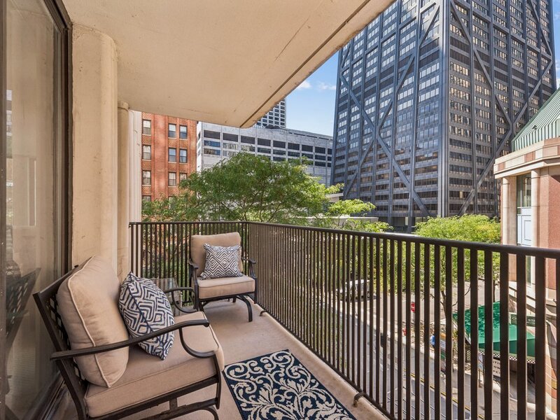 200 E Delaware Place Chicago IL 60611