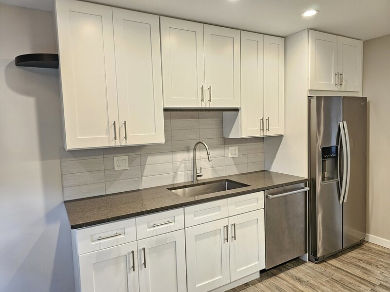 183 Grove Avenue Des Plaines IL 60016