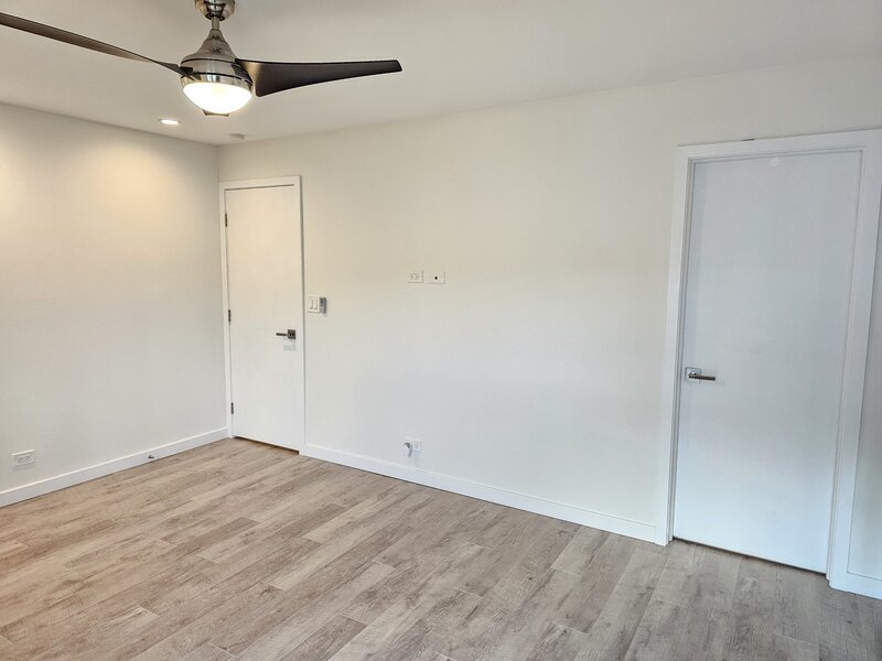 183 Grove Avenue Des Plaines IL 60016