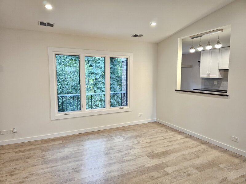 183 Grove Avenue Des Plaines IL 60016
