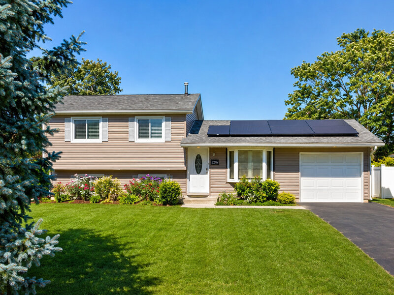 206 E Briarcliff Road Bolingbrook IL 60440