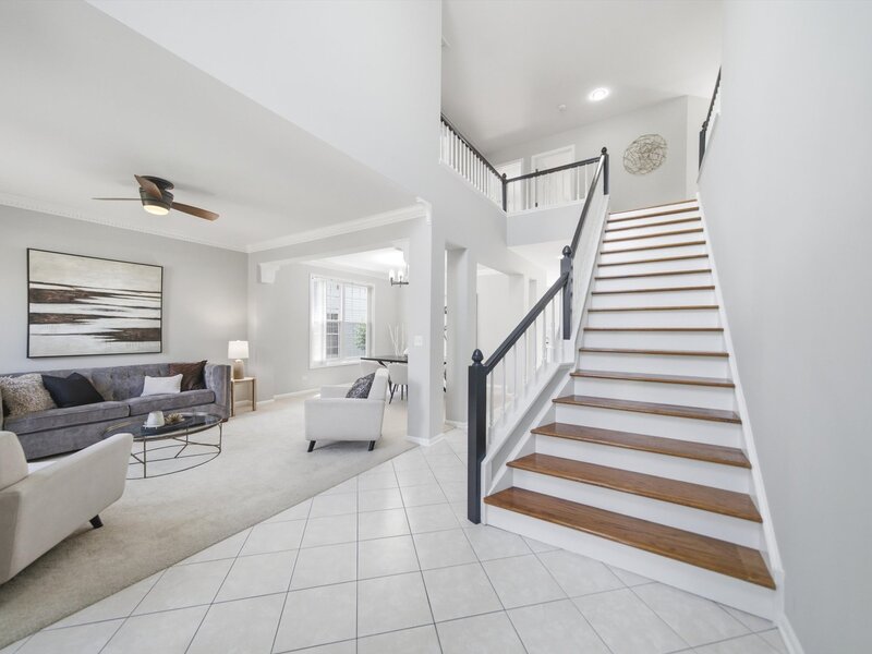 1379 W Deer Court Palatine IL 60067