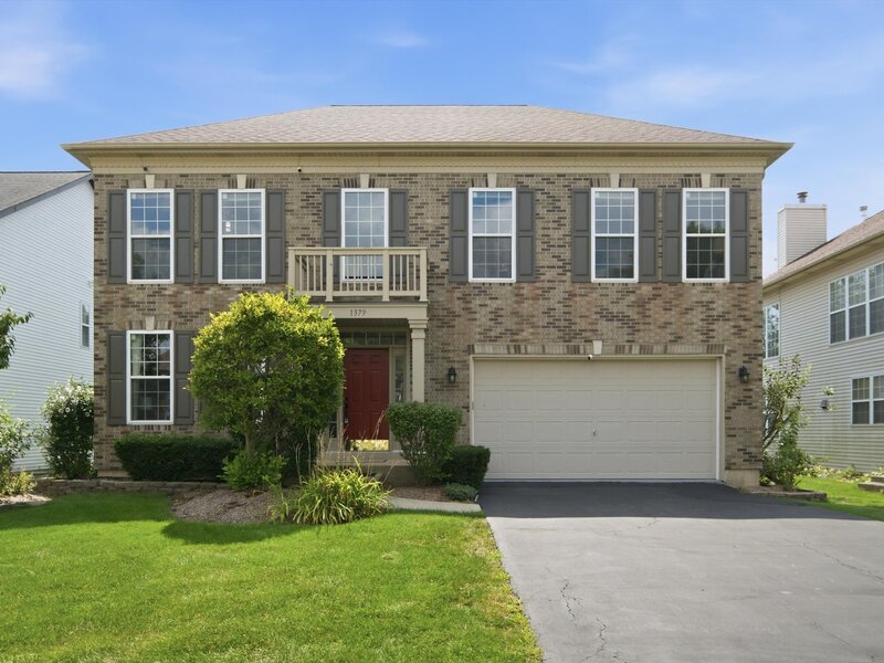 1379 W Deer Court Palatine IL 60067