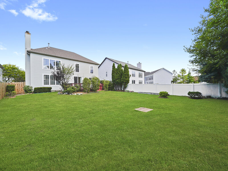 1379 W Deer Court Palatine IL 60067