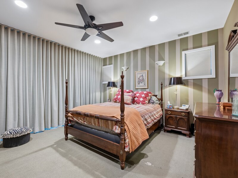 841 W Buckingham Place Chicago IL 60657