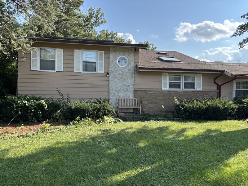 11 W Palatine (frontage) Road Prospect Heights IL 60070