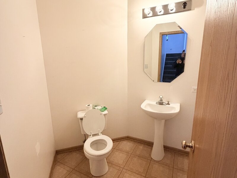 1126 Village Center Parkway Aurora IL 60506