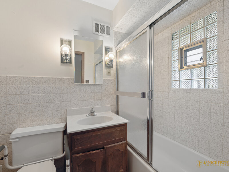 7304 Hiawatha Drive Wonder Lake IL 60097