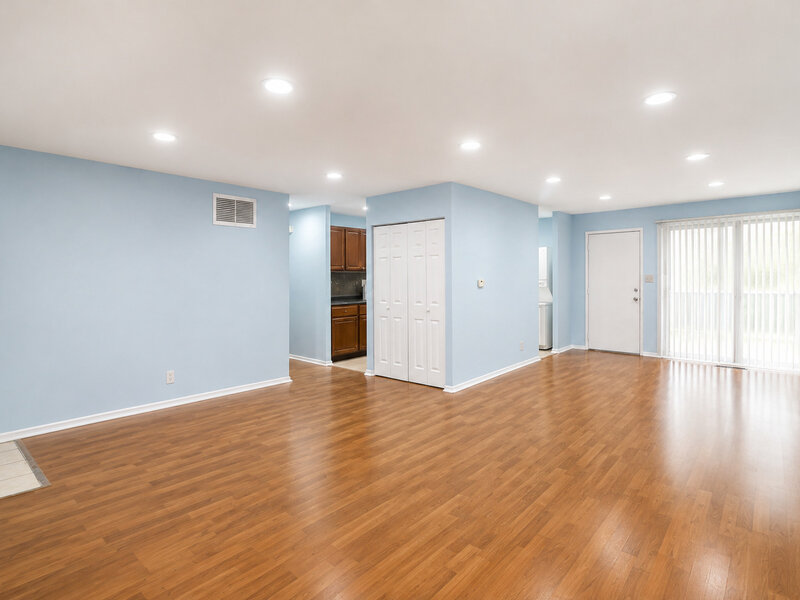 113 Fairview Lane Streamwood IL 60107
