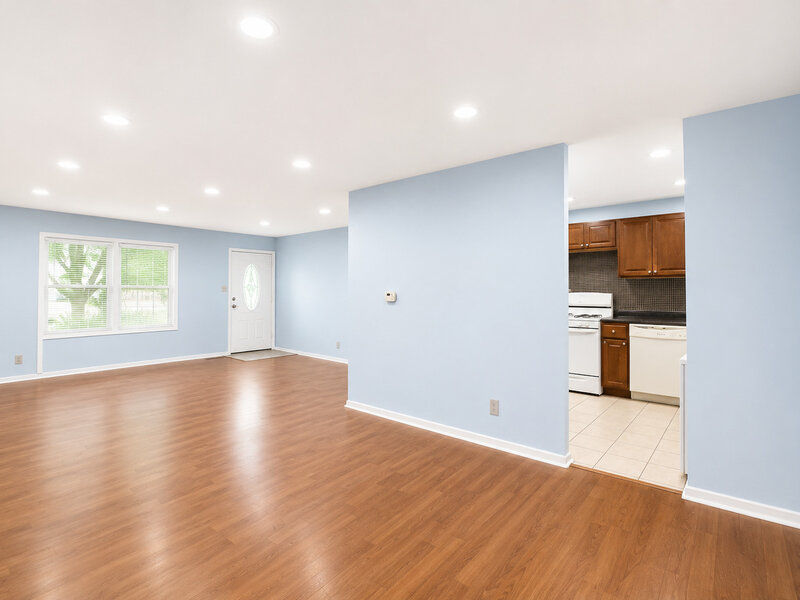 113 Fairview Lane Streamwood IL 60107