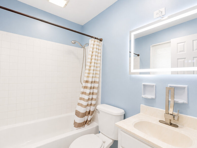113 Fairview Lane Streamwood IL 60107
