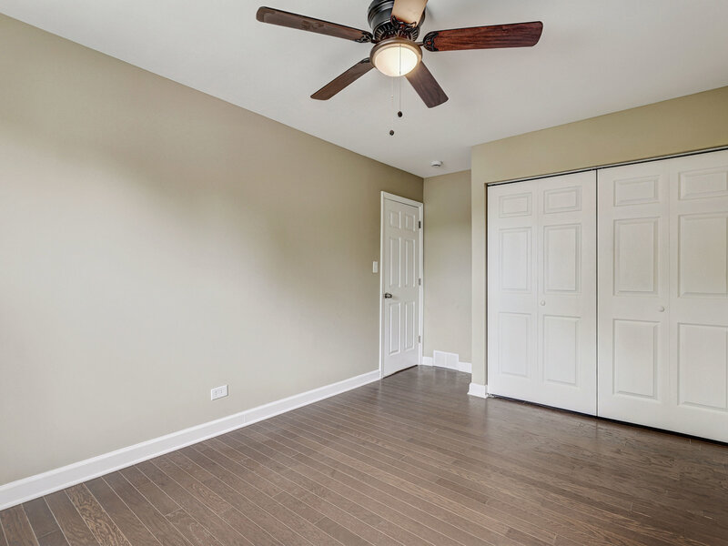 2347 S 17th Avenue Broadview IL 60155