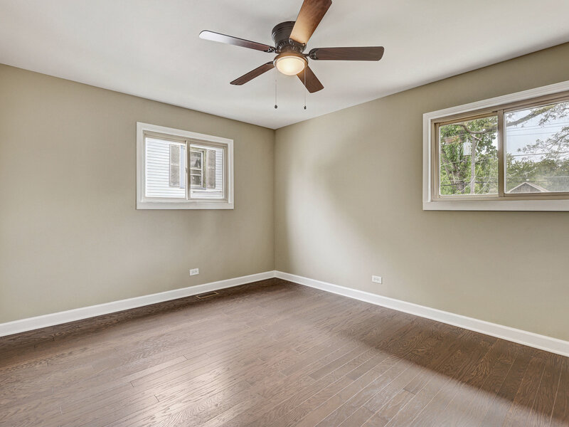 2347 S 17th Avenue Broadview IL 60155