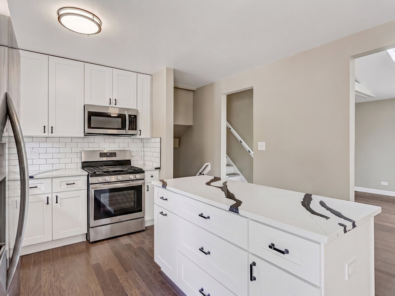 2347 S 17th Avenue Broadview IL 60155