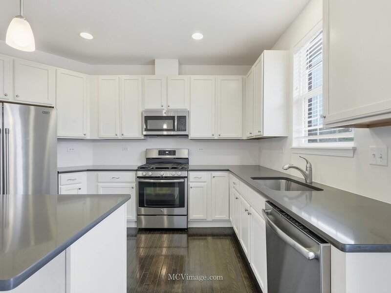 2967 Madison Drive Naperville IL 60564