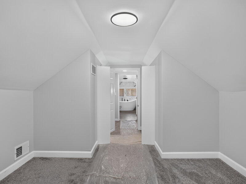 7715 S Eberhart Avenue Chicago IL 60619