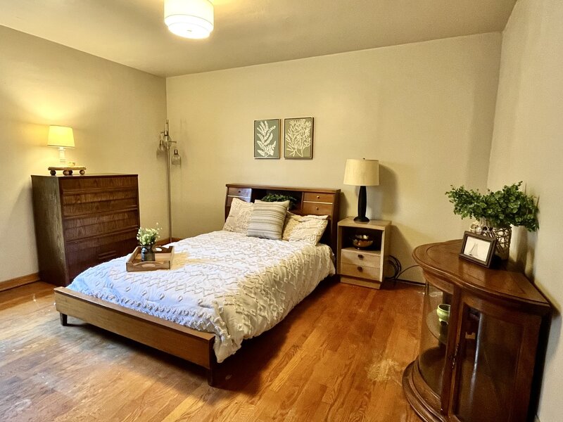492 Price Avenue Calumet City IL 60409