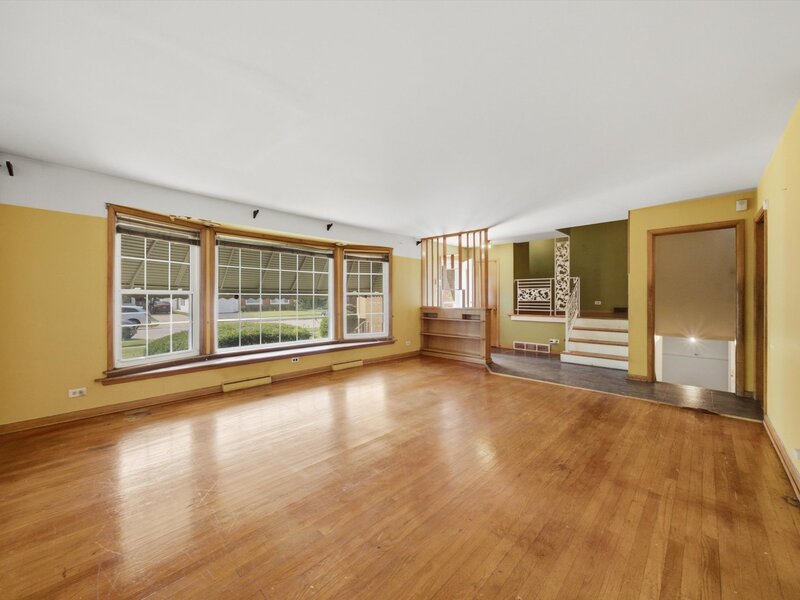 15531 Woodlawn East Avenue South Holland IL 60473