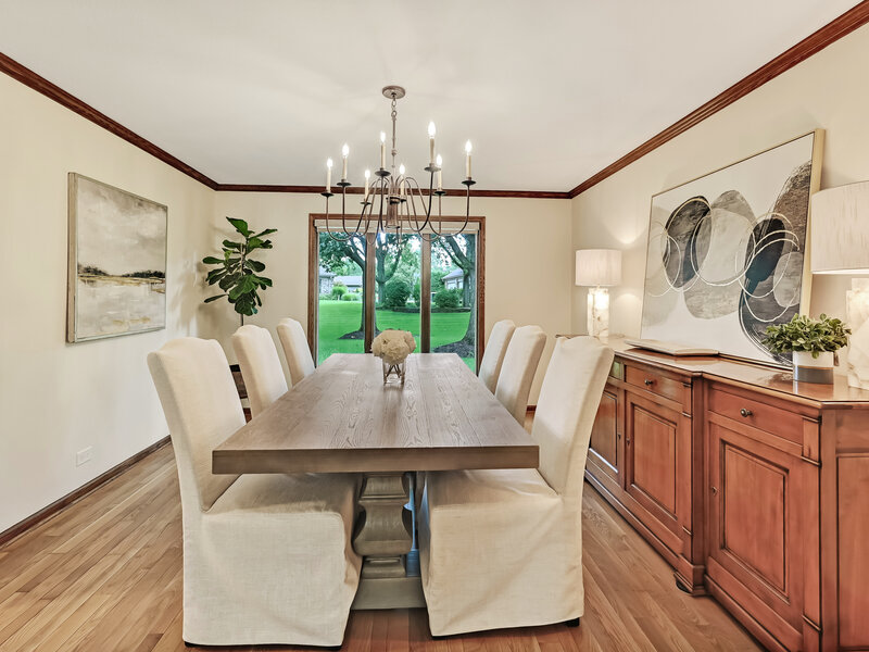 5 Regent Court Burr Ridge IL 60527