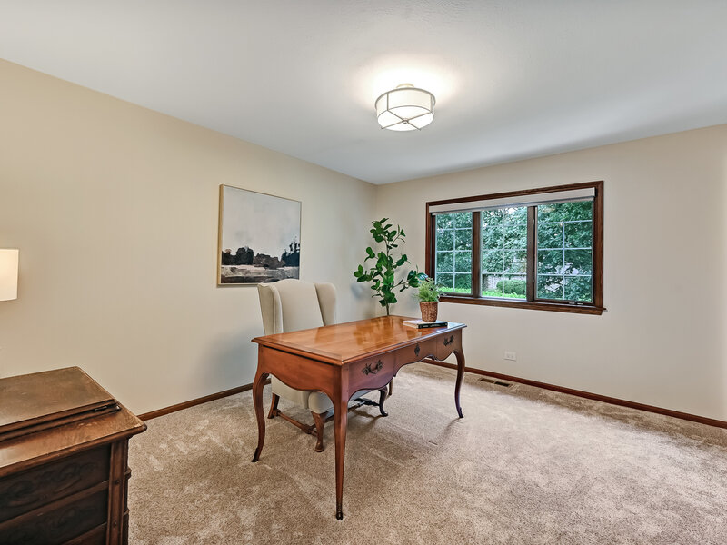 5 Regent Court Burr Ridge IL 60527