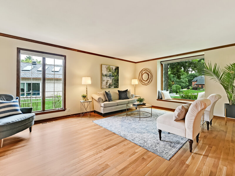 5 Regent Court Burr Ridge IL 60527