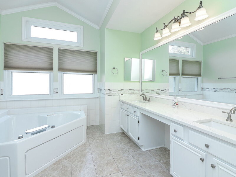1362 Nightingale Lane Bartlett IL 60103