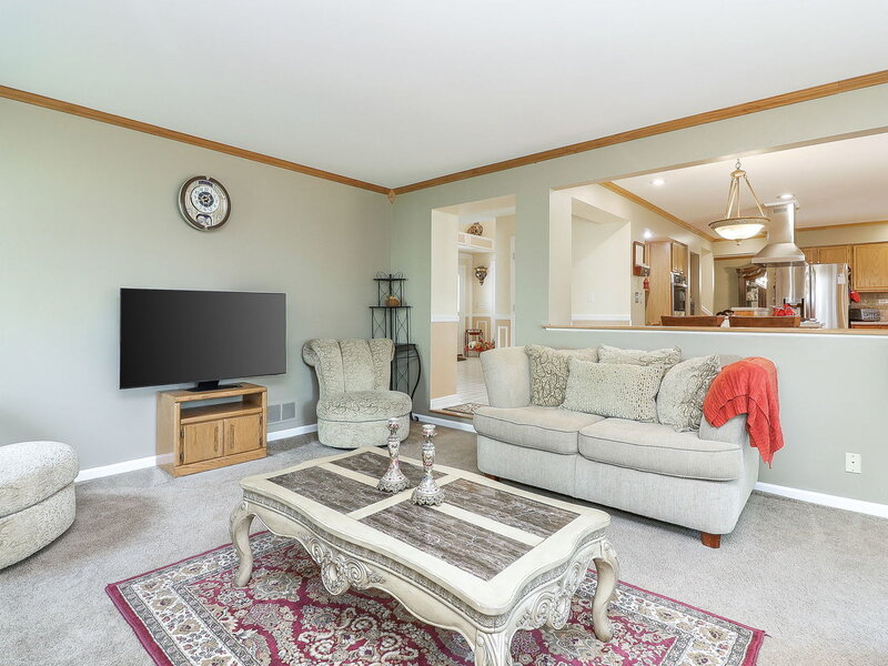 1362 Nightingale Lane Bartlett IL 60103