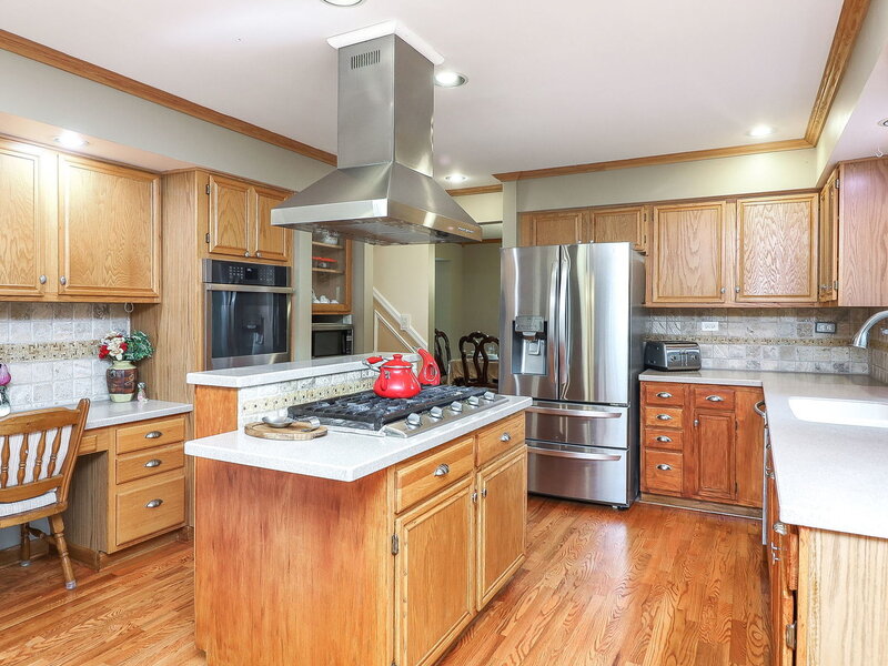 1362 Nightingale Lane Bartlett IL 60103