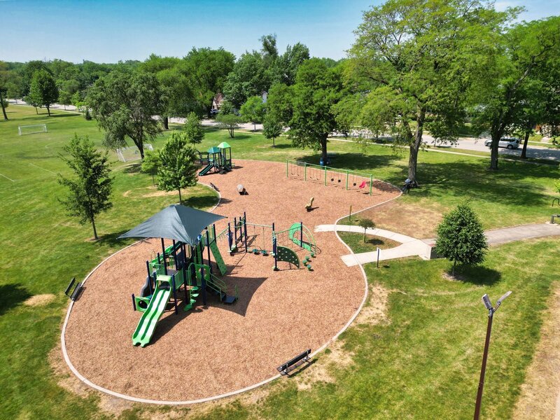 720 E Le Moyne Avenue Lombard IL 60148