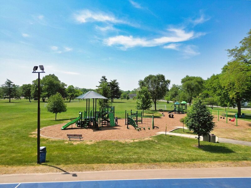 720 E Le Moyne Avenue Lombard IL 60148