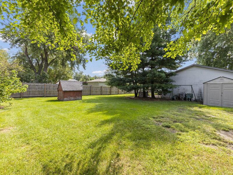 720 E Le Moyne Avenue Lombard IL 60148