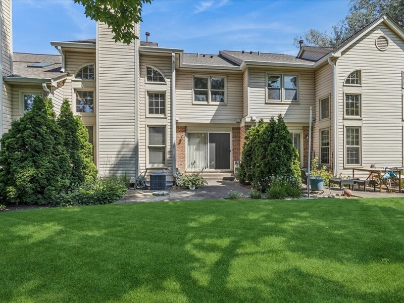 1315 Cheswick Court Wheeling IL 60090