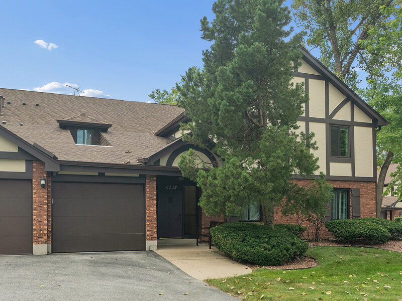 8225 Juniper Court Palos Hills IL 60465