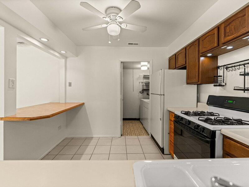8245 Poplar Lane Palos Hills IL 60465