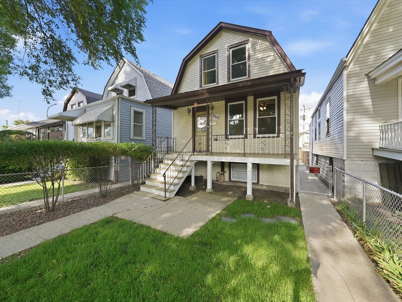 3509 S Mozart Street Chicago IL 60632
