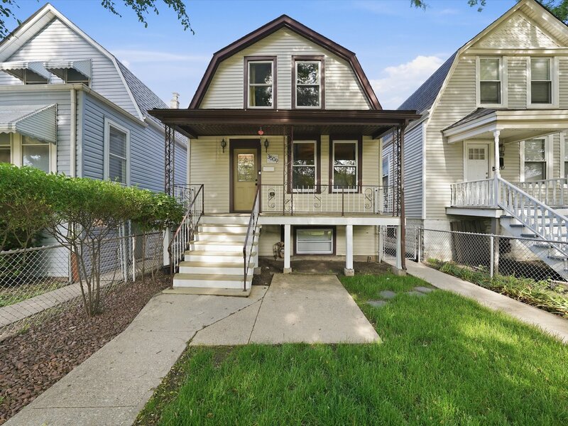 3509 S Mozart Street Chicago IL 60632