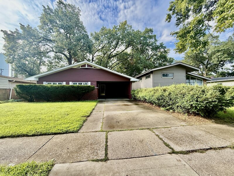 17326 Forestway Drive East Hazel Crest IL 60429