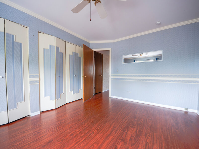 916 S Plum Grove Road Palatine IL 60067