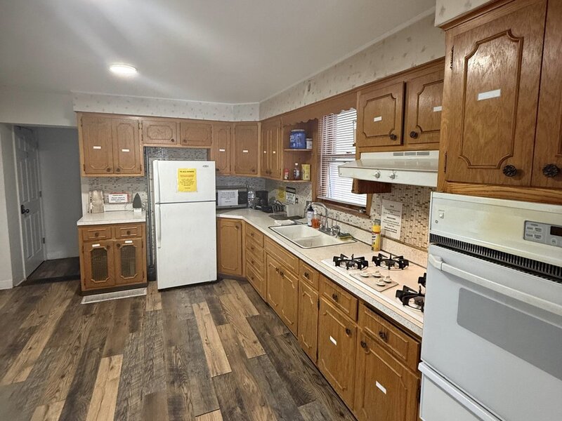 956 W 36th Street Chicago IL 60609