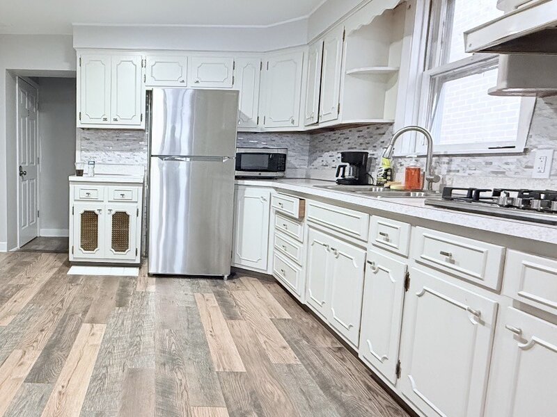 956 W 36th Street Chicago IL 60609