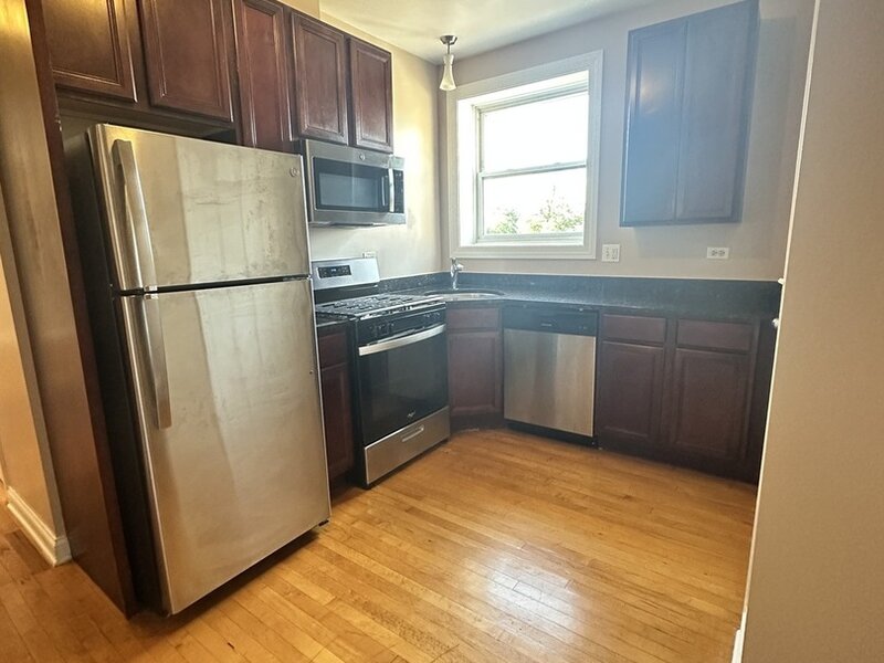1839 N Monticello Avenue Chicago IL 60647